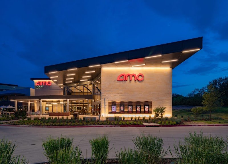 AMC DINE-IN Clearfork 8