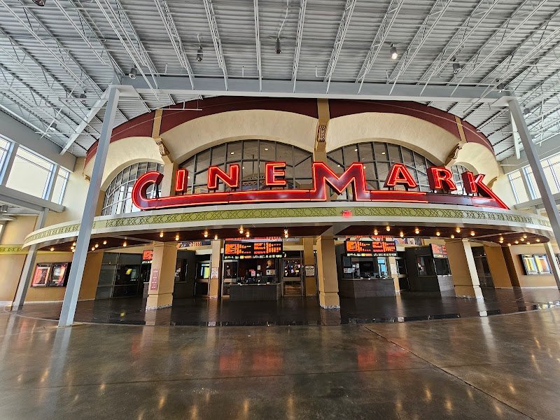 Cinemark Orlando and XD