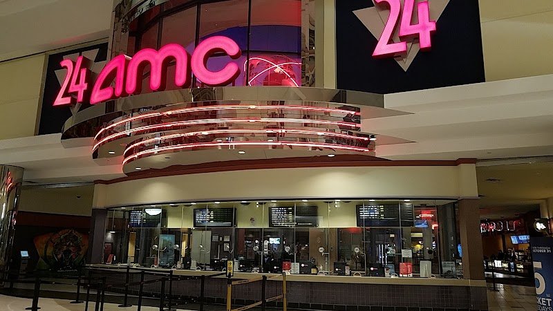 AMC Neshaminy 24
