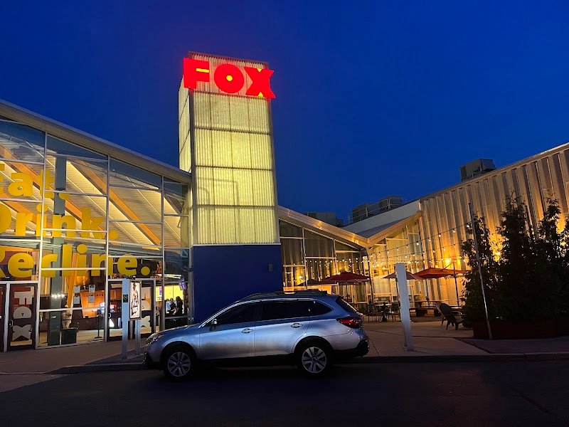 AMC DINE-IN Berkshire 8