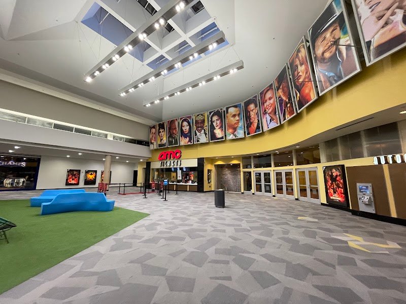AMC Eastridge 15